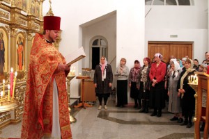 Пасхальная Литургия 2012 в Карасуке (видео)