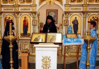 Завершился Крестный ход со святынями по Карасукской епархии