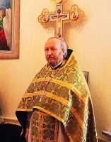 Епископ Филипп поздравил протоиерея Александра Лупарева с Днем рождения