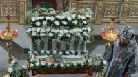 Епископ Филипп совершил вынос и погребение Плащаницы в Кафедральном соборе г. Карасука