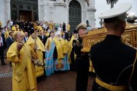 В Москве состоялись проводы ковчега с частью мощей святителя Николая