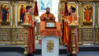 Божественная литургия  9 Мая 2020 г., в День  Великой Победы,  в г. Карасуке (видео)