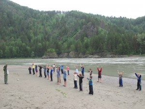 С 18 июня по 22 июня 2012 года Православный лагерь для детей сирот совершил паломническую поездку на Горный Алтай (видео)