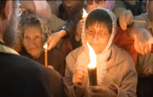 Торжественная встреча Благодатного огня в Новосибирске (видео)