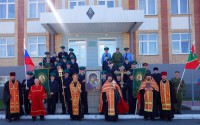 В Карасукской епархии проходит  крестный ход вдоль границы России и Казахстана, посвященный 70-летию Великой Победы (видео)