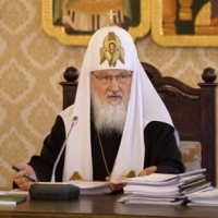 Святейший Патриарх Кирилл призвал к усилению позиции Церкви в социальных сетях