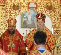 В Иоанно-Предтеченском мужском монастыре встретили митрополита Тихона и епископа Филиппа (видео)