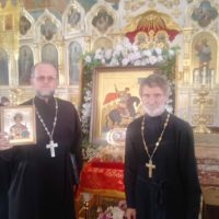 Духовенство и прихожане Карасукской епархии поклонились мощам св. вмч. Георгия Победоносца