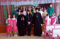 Епископ Филипп поздравил детей Ордынской школы-интерната с Рождеством Христовым